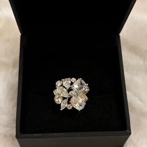 Women’s fashion ring. Size 5. CZ stones silver band.